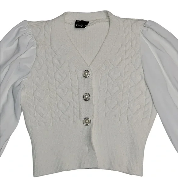Victorian White Knit Puff Sleeves Cardigan Size S/M - Picture 3 of 12